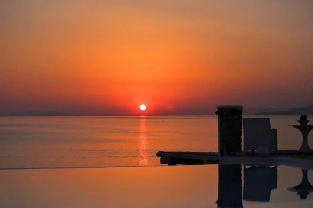 Mykonos Sea View Luxury Villa By Calypso Sunset Villas Mykonos Town ภายนอก รูปภาพ
