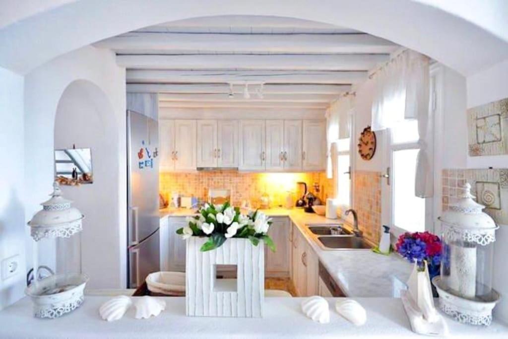 Mykonos Sea View Luxury Villa By Calypso Sunset Villas Mykonos Town ภายนอก รูปภาพ